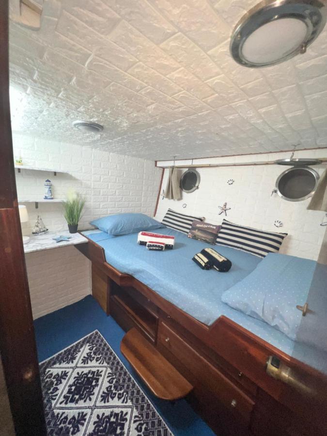 Boat & Breakfast Alicudi Bed and Breakfast Alghero Eksteriør billede