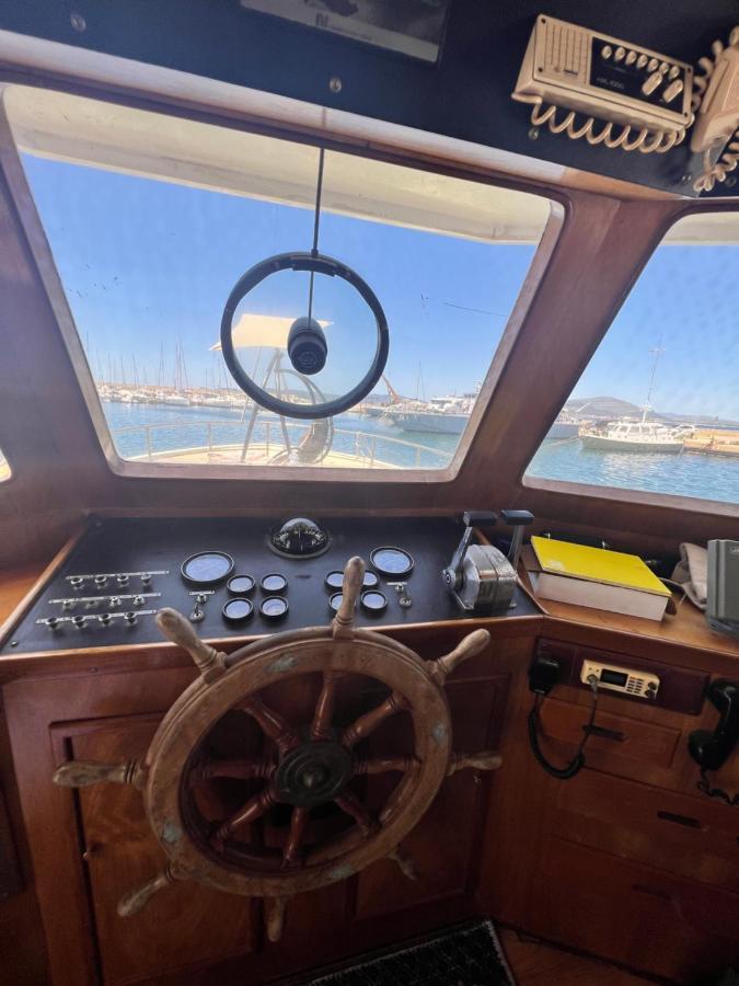 Boat & Breakfast Alicudi Bed and Breakfast Alghero Eksteriør billede