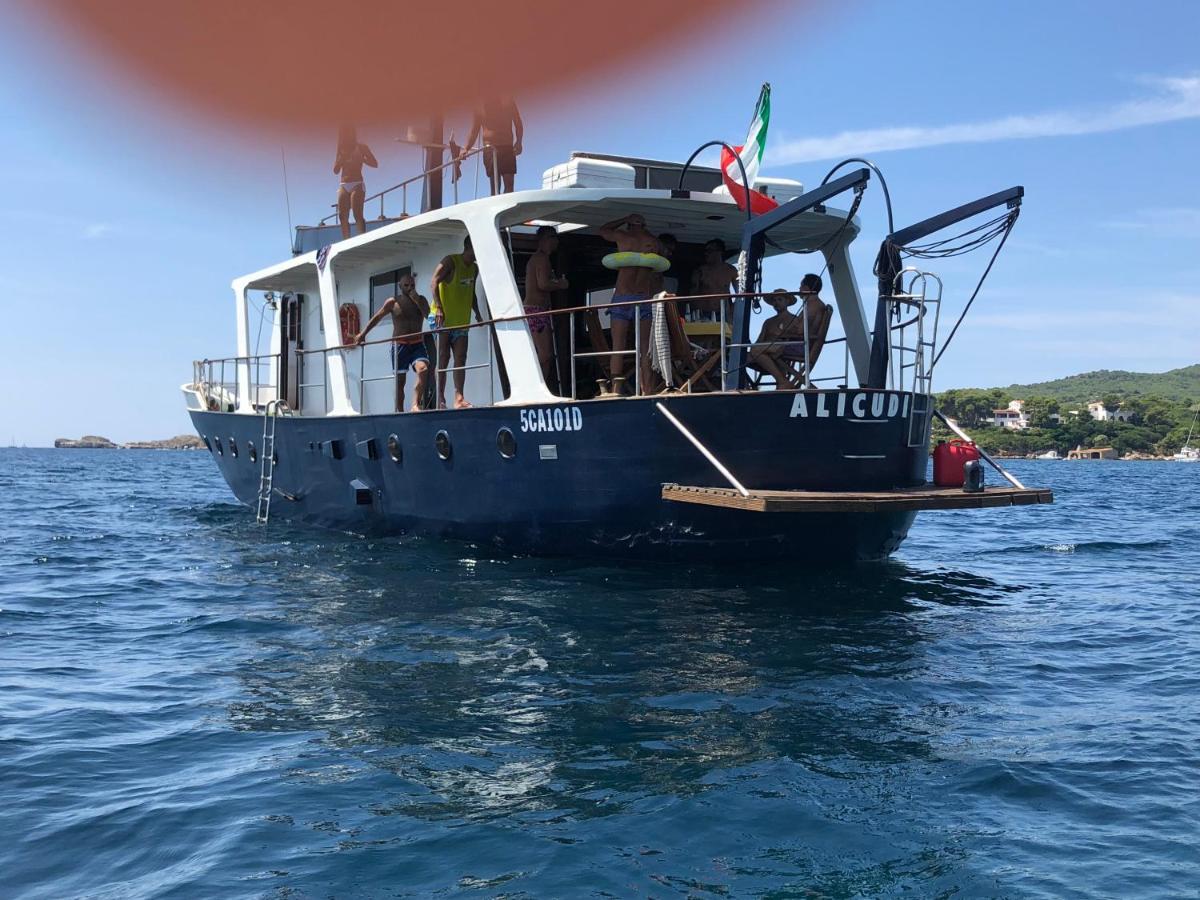 Boat & Breakfast Alicudi Bed and Breakfast Alghero Eksteriør billede