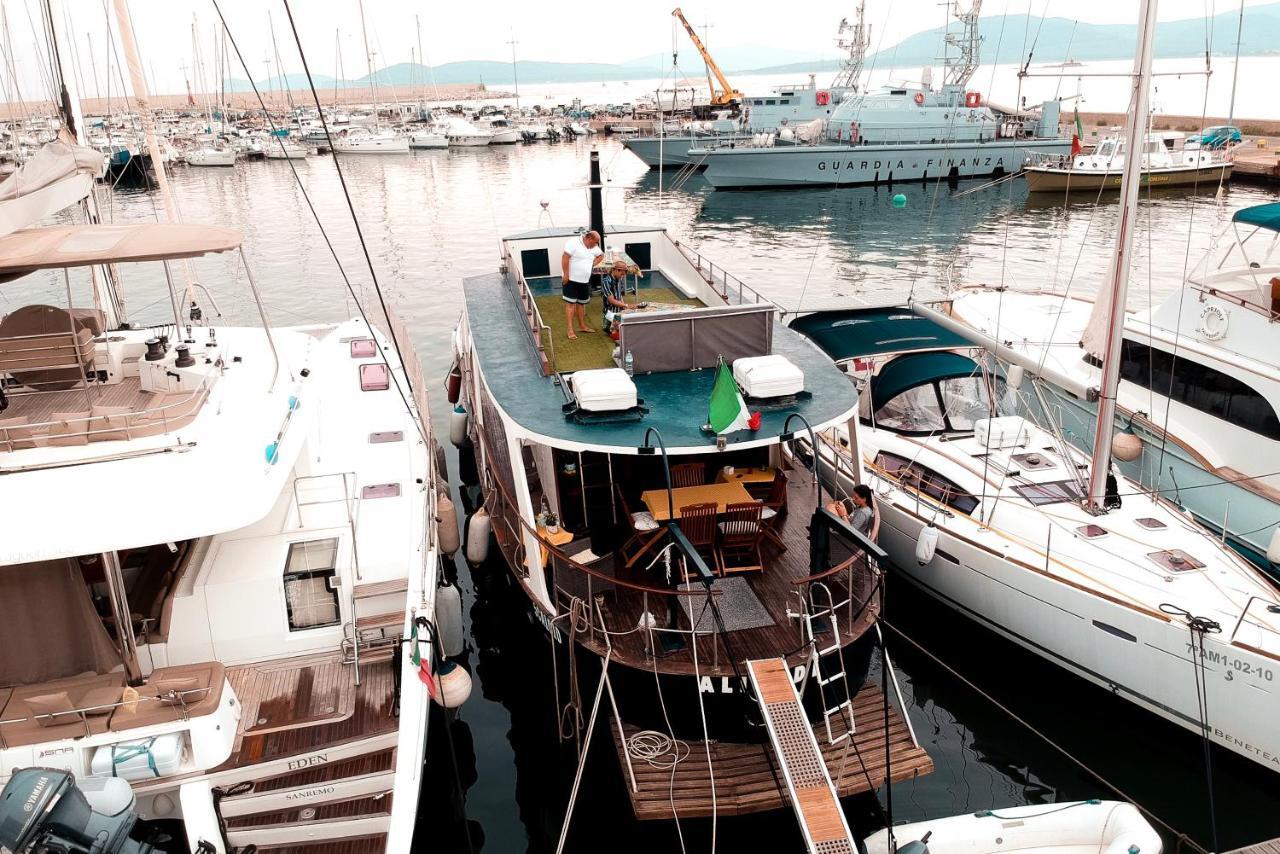 Boat & Breakfast Alicudi Bed and Breakfast Alghero Eksteriør billede